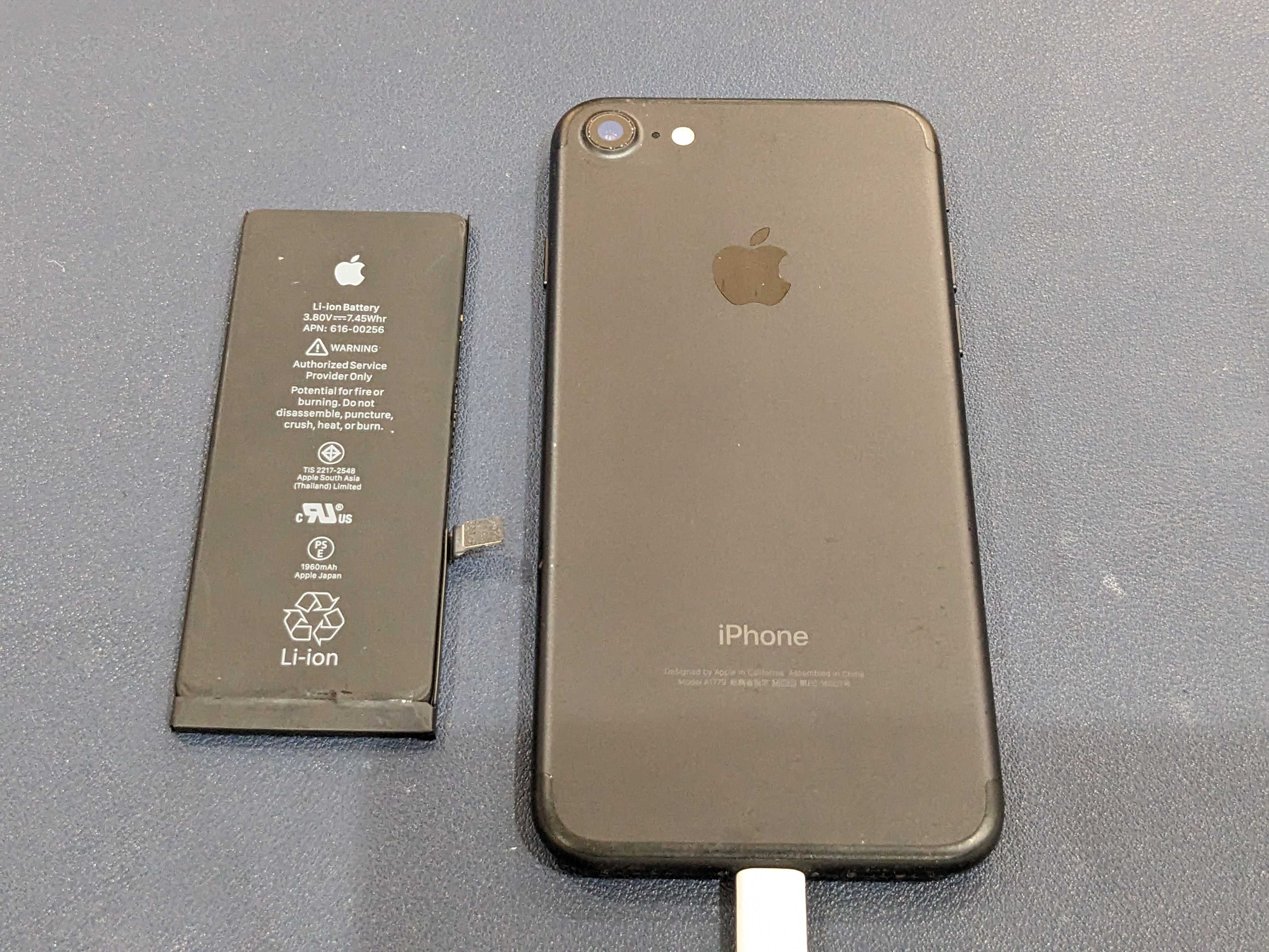 iPhone 7 バッテリー交換